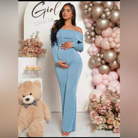 Maternity off the shoulder flare leg jumpsuit - Picture 1 of 6